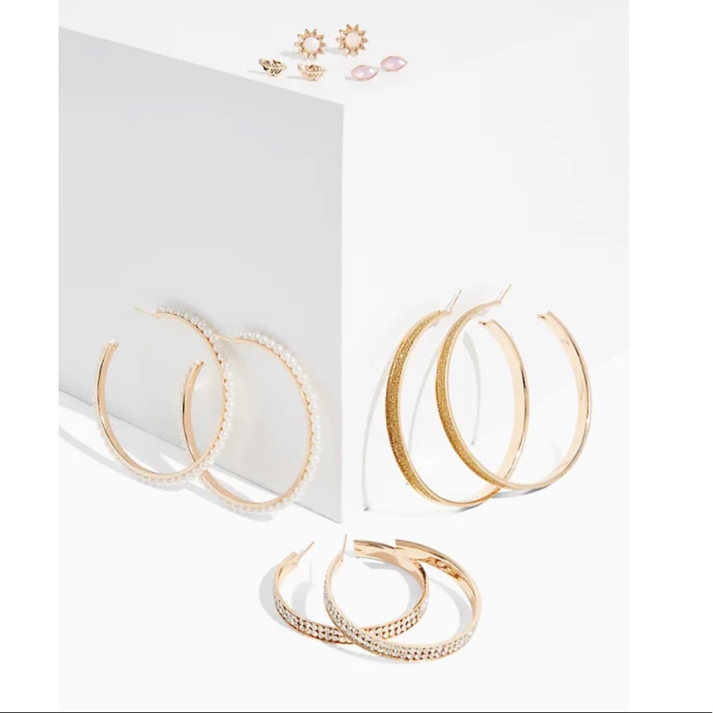 Torrid FAUX PEARL HOOP & STUD EARRINGS SET - SET OF 6